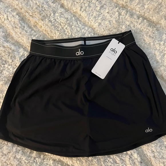 ALO Yoga Pants - NWT alo match point tennis skort